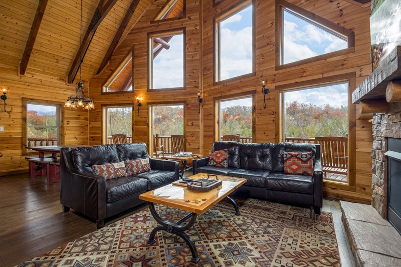 Smoky Mountains TN Vacation Rental 5 bd/3.5 ba near Gatlinburg and Pigeon Forge gallery