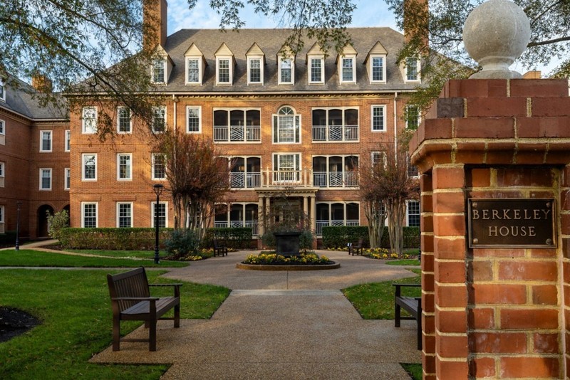 Marriott Manor Club Virginia STUDIO 5 Nights ANY YEAR Vacation Club Points gallery