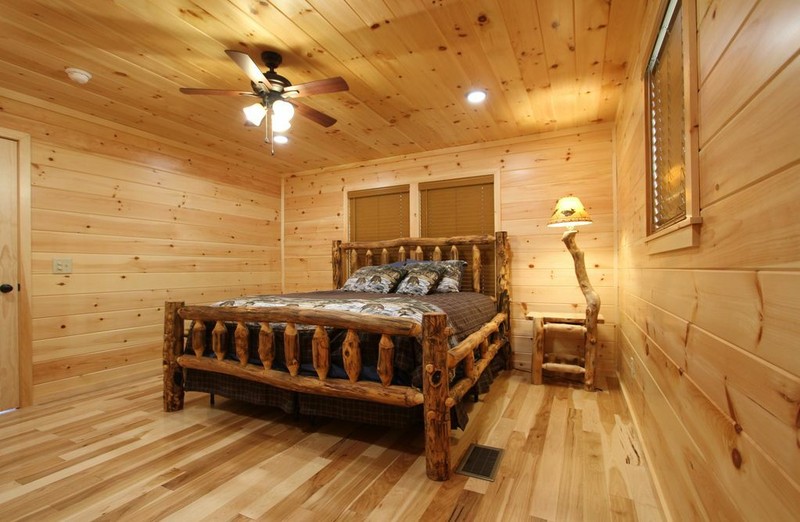 Toledo Bend Lake Cabin - Lakefront, incredible sunsets, fishing, water sports gallery