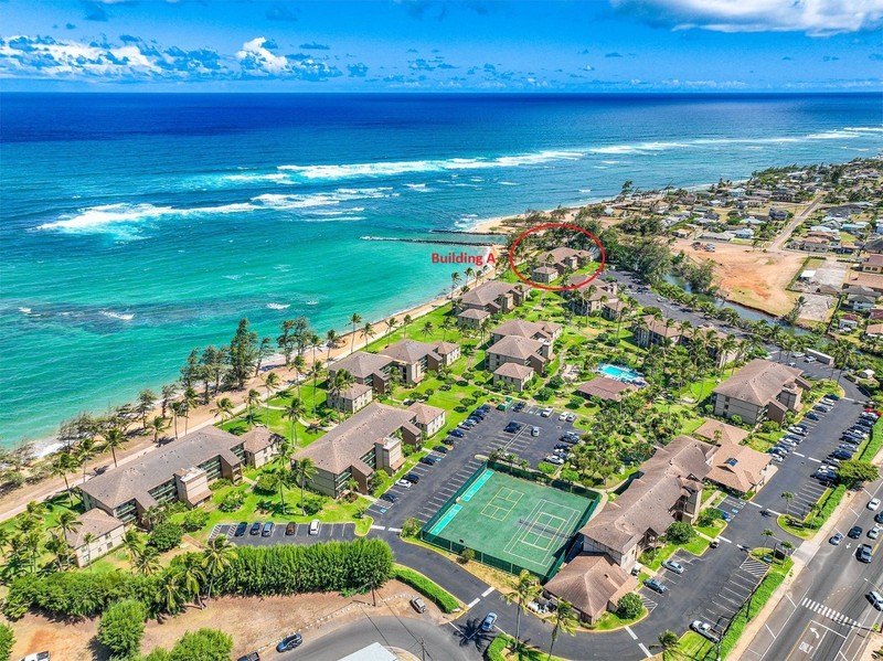 Pono Kai, Kauai, Hawaii 5/27 - 6/3 1 Bedroom Ocean Front. Top Story - End Unit gallery