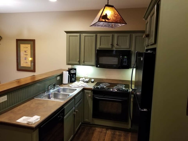 Aug 22nd-25th WEEKEND (4d/3n) Big Cedar Wilderness 2BR Lodge sleeps up to 8 gallery