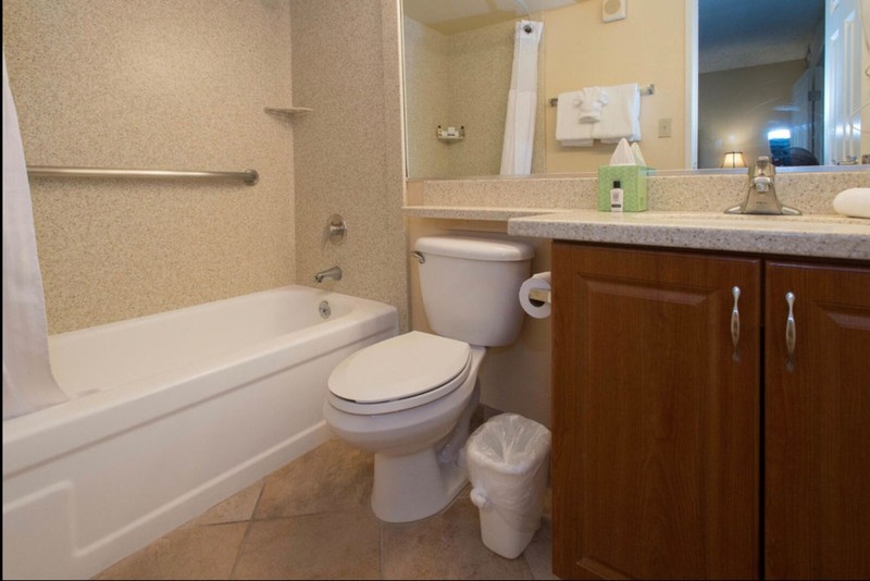 Las Vegas, NV The Jockey Club 1BR Sep 7-14 Labor Day gallery