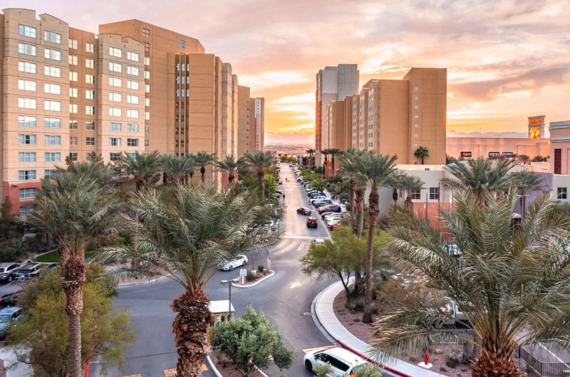 The Grandview at Las Vegas ~ Nevada ~2BR/Sleeps 8~ 7Nts APRIL/MAY/JUNE 2026 gallery