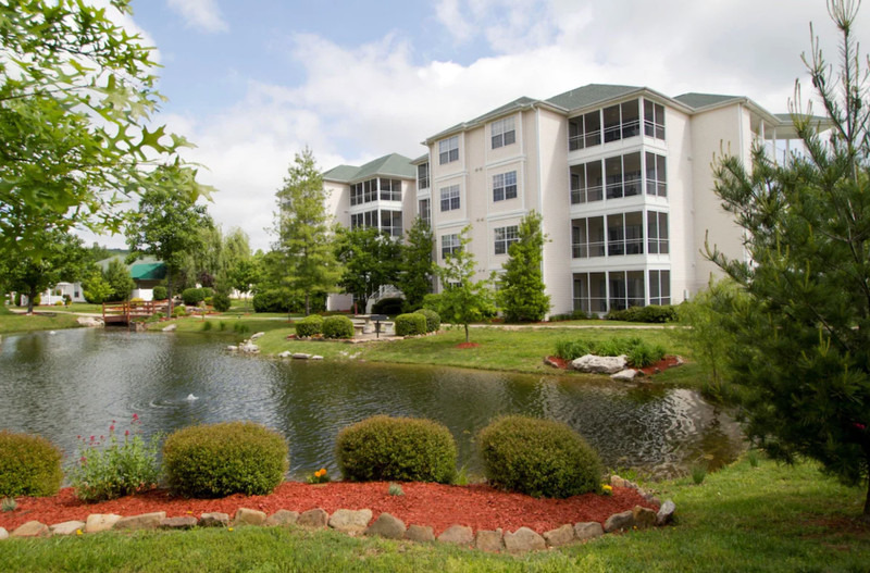 The Suites at Fall Creek ~MO~ Studio Sleeps 2 ~ 7Nts JAN/FEB/MAR/APR/MAY 2026 gallery