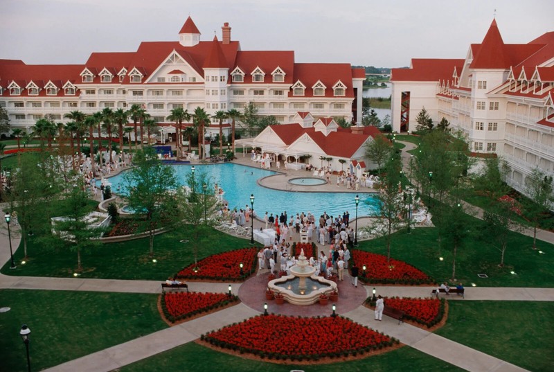 Copper Creek Villas & Cabins at Disney's Wilderness Lodge