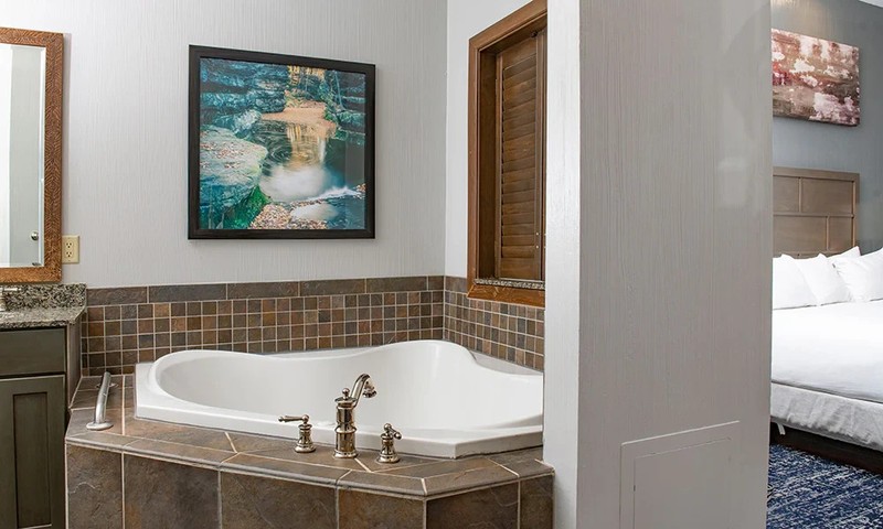Wyndham Glacier Canyon- 3 bedroom deluxe - August 24-28 - Wilderness waterpark gallery