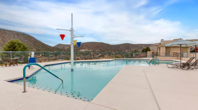 JUNE WEEKS~ Ridge On Sedona Golf Resort ~ AZ~STUDIO /SLPS 4 gallery