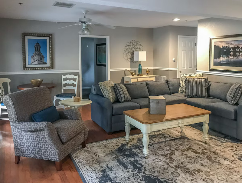 Welcome to Holiday Inn Club Vacations Oak 'n Spruce Resort, South Lee, MA gallery