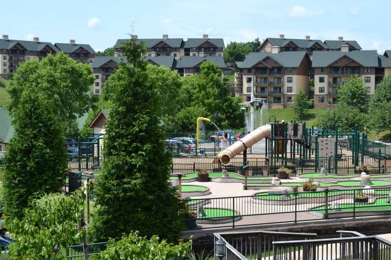 Sevierville, TN,Wyndham Smoky Mountains, 3 Bedroom Deluxe, 8-11 May ENDS 4/23 gallery