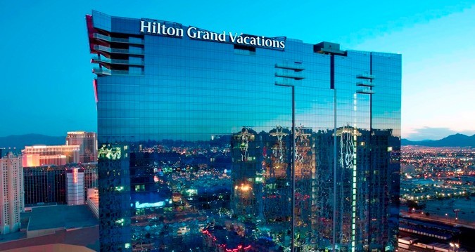 Elara Hilton Las Vegas: SEMA 2026 Nov 3-7, 4 nights, 1 Bedroom Grand sleeps 4 gallery