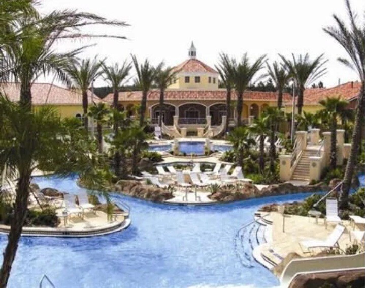 9/27-10/4~ WK price~ Villas at Regal Palms~4BR/4BA townhome~ 7/N~NO RESORT FEE gallery