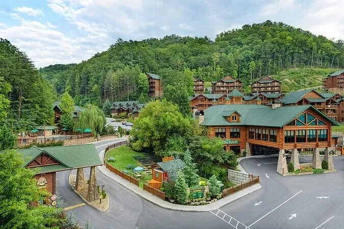 Westgate Smoky Mountain Resort & Waterpark, Gatlinburg, TN 11/30 - 12/7 gallery