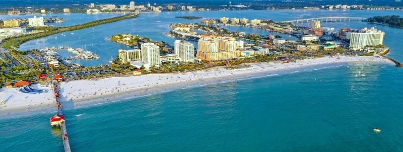 Clearwater Beach FL Oceanfront 2 BR 7/16 - 7/19