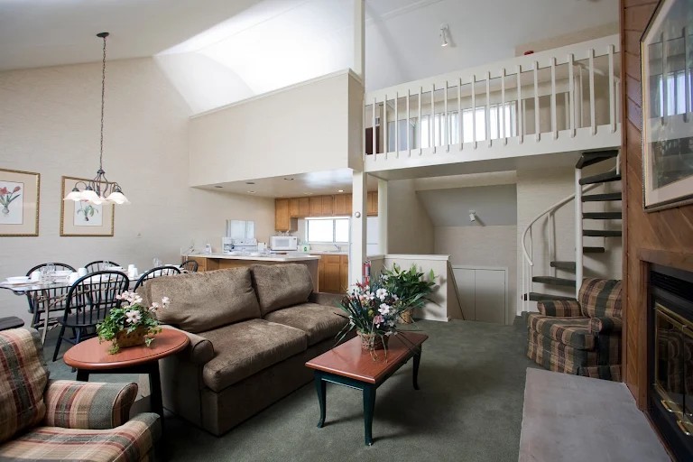 Poconos, PA - 4 days/3 nights At Resort - 2 Bedroom Villa 6 Guests gallery