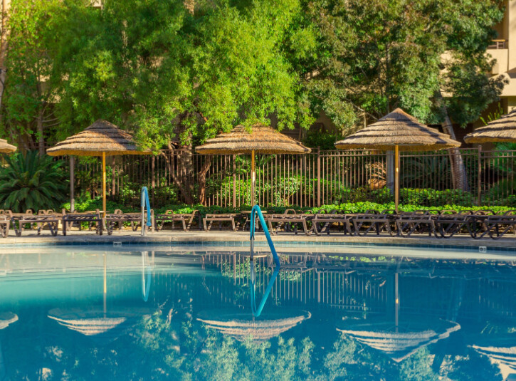 Las Vegas 2 bd 2 bath 1551 sq ft LAZY RIVER!! 5/22-23 1 night MEMORIAL WKND! gallery