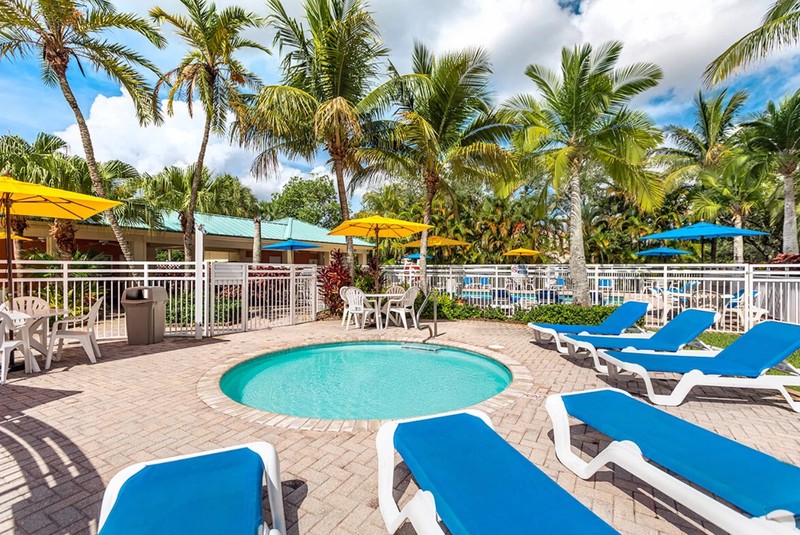 Vacation Village at Bonaventure ~ FL ~ 2BR/Sleeps 8 ~ 7Nts May 30 thru June 6 gallery