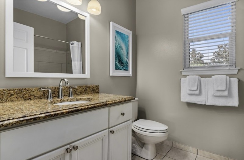 Destin, FL, Wyndham Beach Street Cottages, 1 Bedroom, Sleep 6. July 24-31 gallery