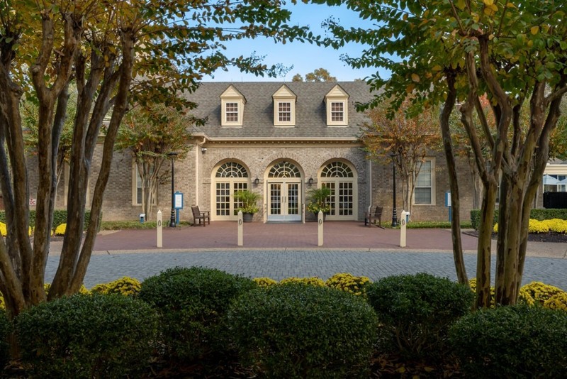 Marriott Manor Club Virginia STUDIO 5 Nights ANY YEAR Vacation Club Points gallery