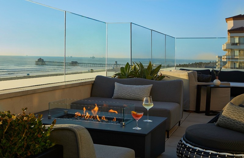 Waterfront Hilton HB or ANY Hilton Resort Stay 4th of July Wknd 2025 - 3 Nights gallery