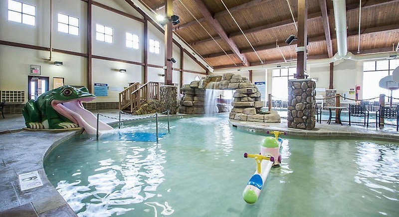CHRISTMAS MOUNTAIN, WISCONSIN DELLS, 1 BEDROOM Townhouse, SLEEPS 4, JULY 13-16 gallery