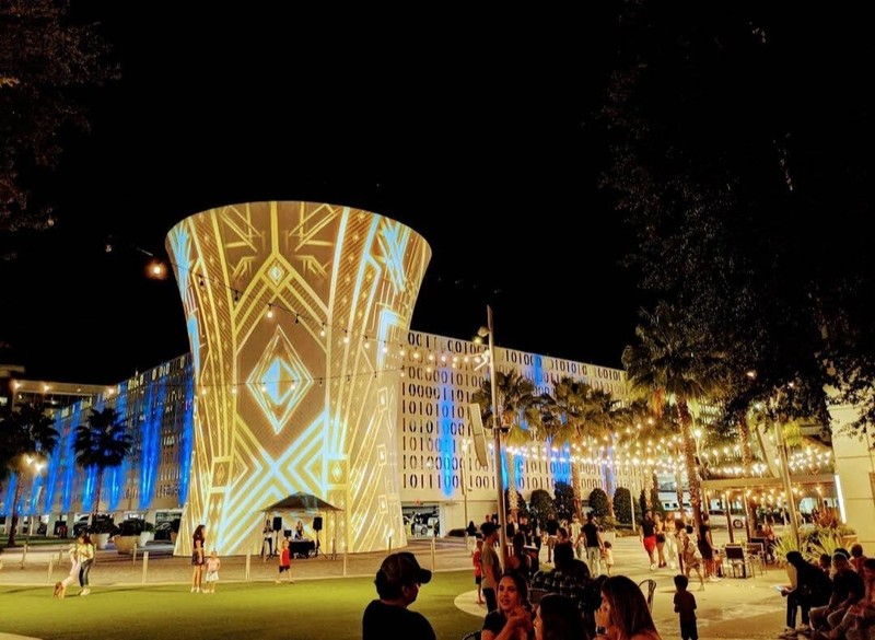 Christmas in Orlando! 2 Nights in Orlando starting at $199 a night! gallery