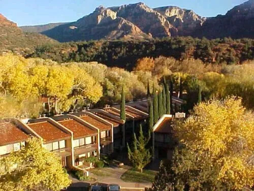 2BR 2-1/2 BA Suite Arroyo Roble Creekside Uptown Sedona AZ (April 12 -19, 2026)