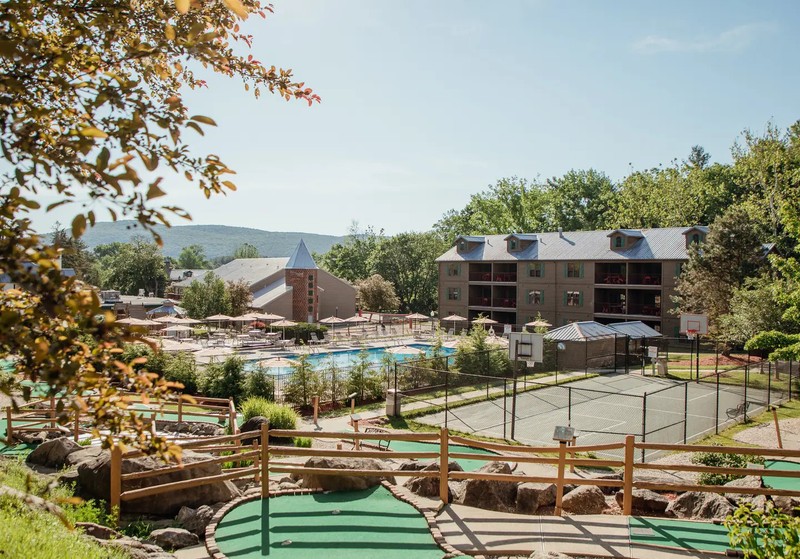 HI Oak n Spruce Resort Berkshires MA Vacation Rental 1/2 BDRM 2026-2027 gallery