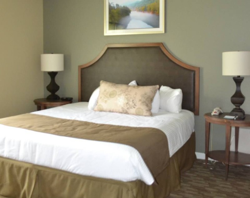 Sevierville, TN,Wyndham Smoky Mountains, 3 Bedroom Deluxe, 8-11 May ENDS 4/23 gallery