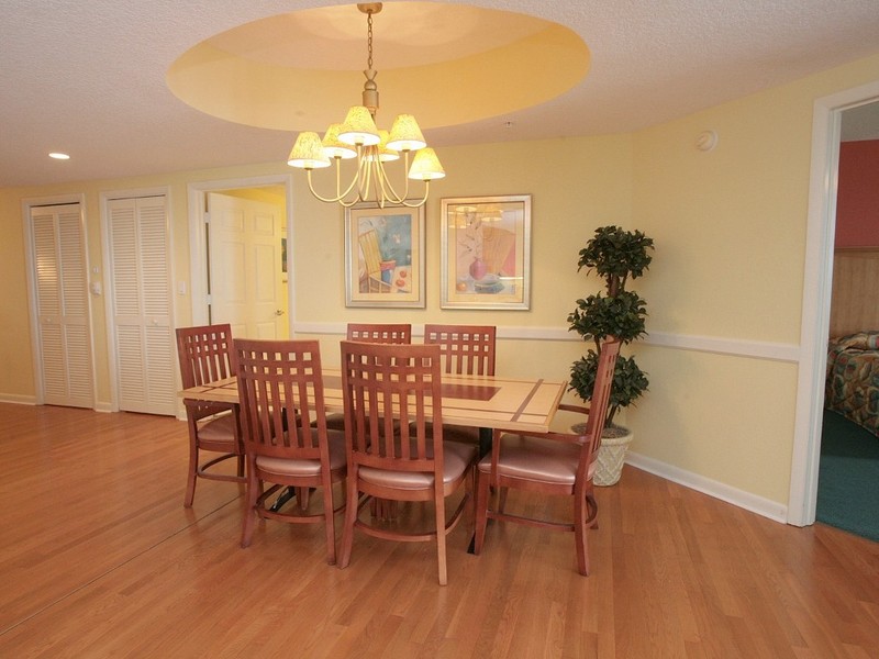 Daytona Beach, Wyndham Ocean Walk, 2 Bedroom Del Lockoff, 14-18 MayENDS 4/29 gallery