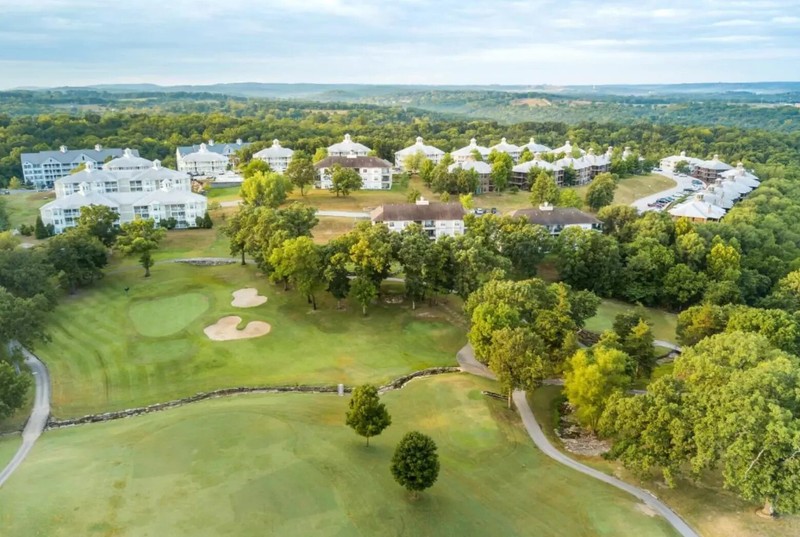 Holiday Hills Resort ~Branson MO~ 1BR Sleeps 4 ~7Nts APRIL/MAY 2026 gallery