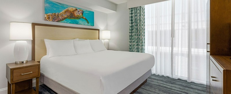 Wyndham Towers on the Grove - 2BR Jul July Aug August Sep Sept gallery