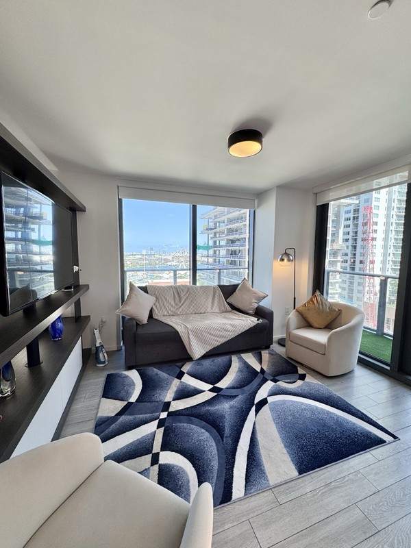 2 Bed+free Parking+rooftopPool+Brickell City Views Dates June 2-7 gallery