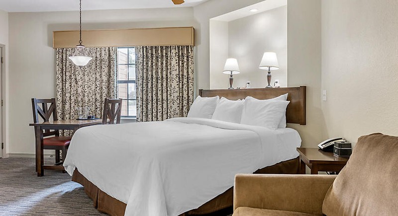 Branson, MO~Falls Village~December 23-26, 2025 Studio, Sleeps 4 gallery