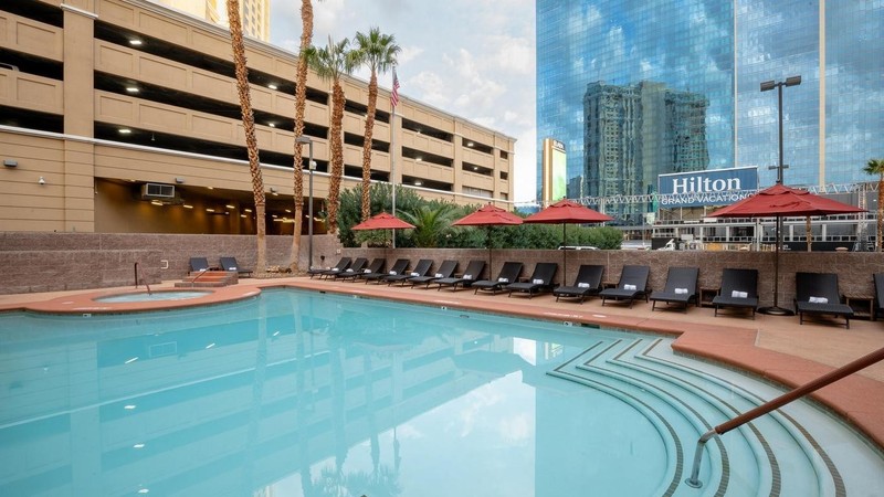 The Carriage House – Las Vegas - 7 days gallery