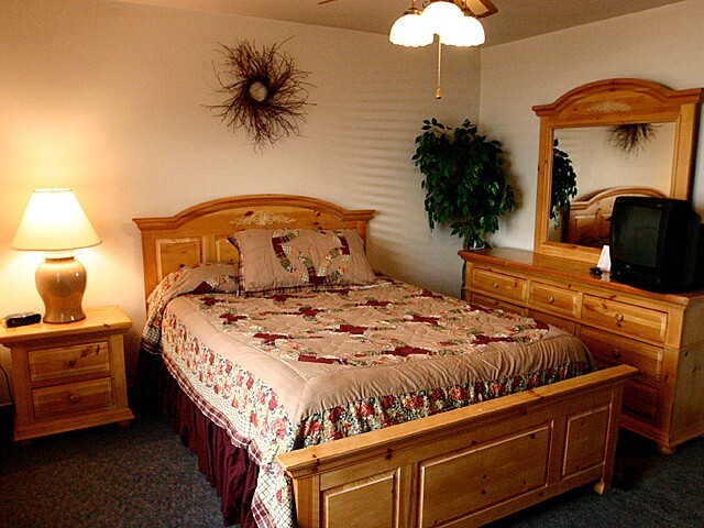 Skiers Lodge Timeshare PRIME WEEK 5 PARK CITY 2BR 2BA SLEEPS 6 Walk to Lifts gallery