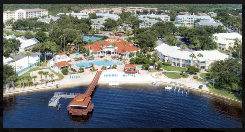 Orlando Florida Resort Lodging Stay w/ Waterfront Pool, Guest Room & Kitchen