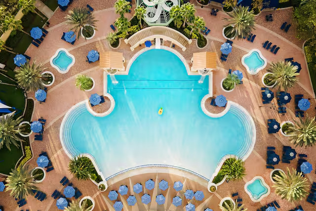 Halloween near Disney! Hilton Grand Vacation Parc Soleil 2 BR Sleep 6 10/25-11/1 gallery