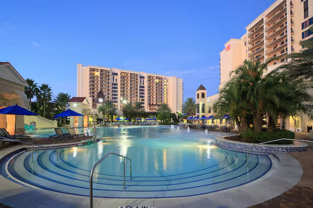 Halloween near Disney! Hilton Grand Vacation Parc Soleil 2 BR Sleep 6 10/25-11/1 gallery