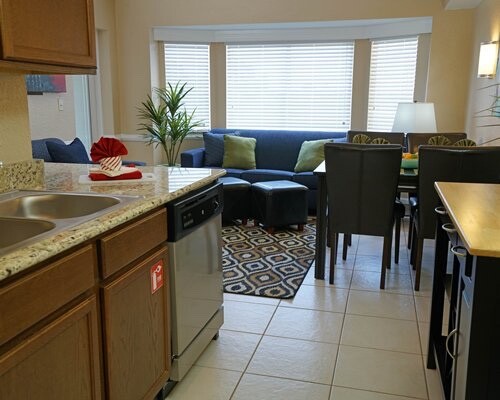 Weekly Vacation Rental Florida and United States $950 gallery