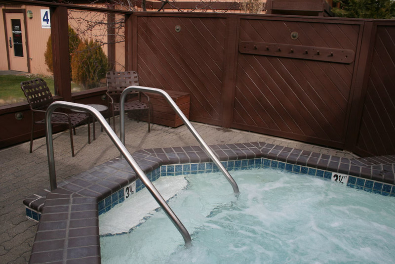 Tahoe Beach & Ski Club ~ South Lake Tahoe, CA ~Studio/Sleeps 2~7Nts NOV/DEC 2026 gallery