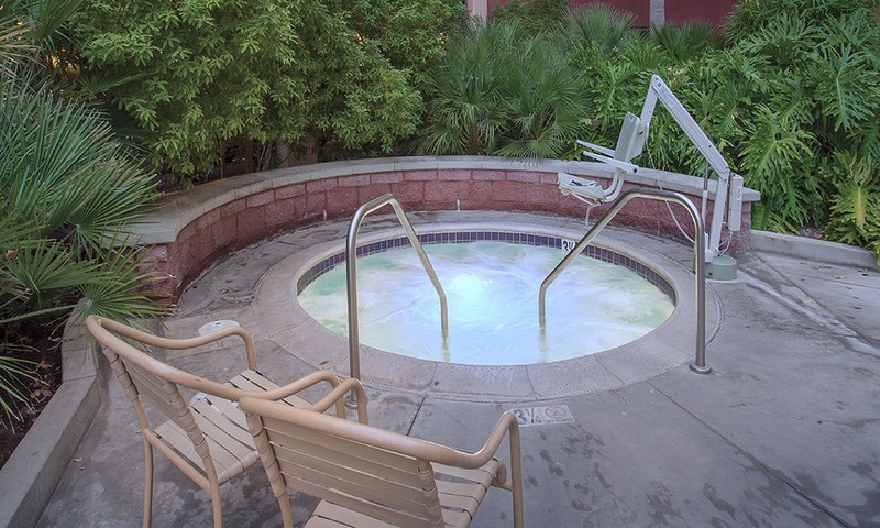 Wyn/Worldmark 2 Bdrm Hotel near Disneyland Aug 20 - 24 only $275/night gallery