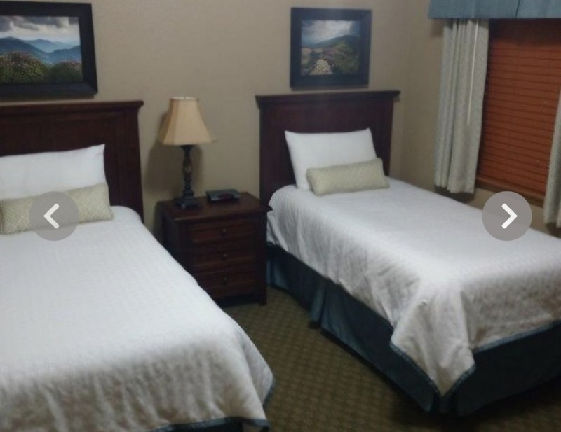 SEPTEMBER 12-19~TREE TOPS RESORT~Gatlingburg Mountains~2BR SLPS 6 gallery