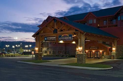 Sevierville, TN,Wyndham Great Smokies Lodge, 1 Bed Del, 30 May-1 June ENDS 5/15