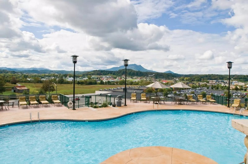 Wyndham Smoky Mountains ~ Sevierville ~ 2BR/Sleeps 8 ~ 7Nts NOV/DEC 2026 gallery