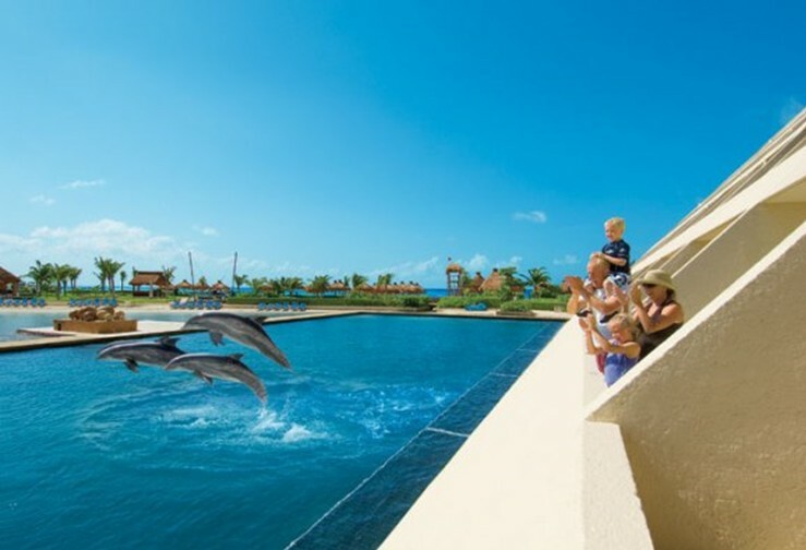 Hyatt Ziva Cancun Luxury All Inclusive Oceanfront Resort gallery