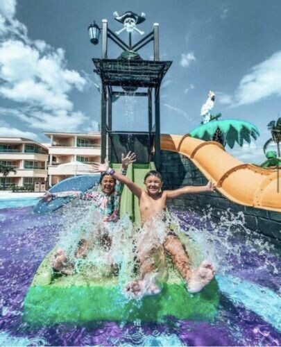 THE GRAND AT MOON PALACE/ MARGARITAVILLE/ THE FIVES & OTHER RESORTS IN CANCUN gallery