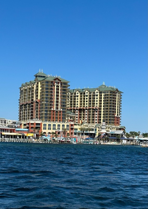 WYNDHAM EMERALD GRANDE DESTIN MAY 15 - 21 / 3 BEDROOM POOL VIEW 6 NIGHTS gallery