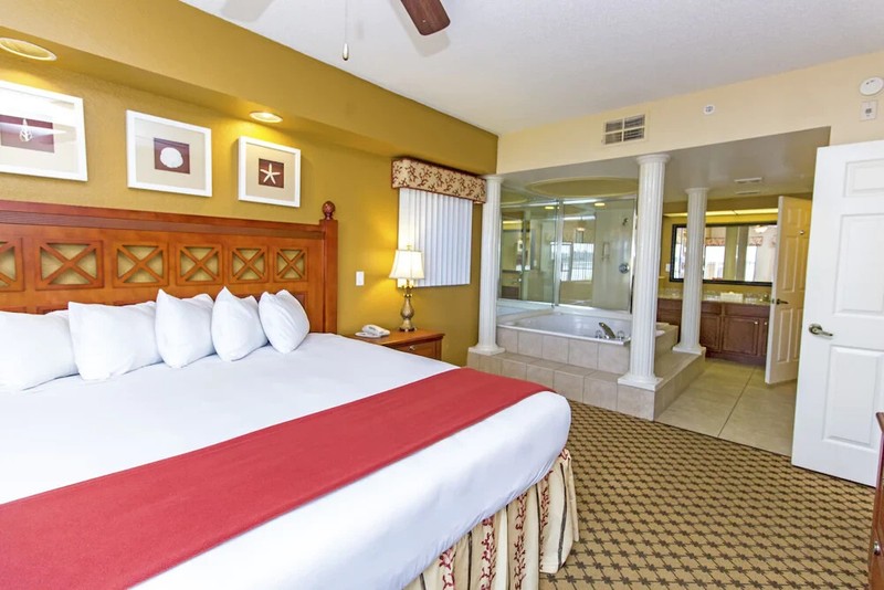 "WESTGATE LAKES RESORT & SPA"-ORLANDO/DISNEY 2 BR April/May 2026 - *NO TOUR* gallery