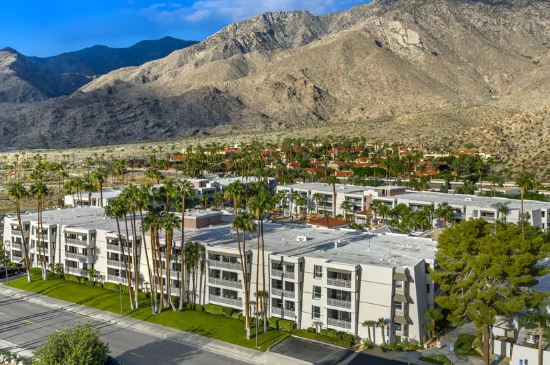 Palm Canyon Resort ~ Palm Springs, CA ~ 1BR/Sleeps 4 ~7Nts JUN/JUL/AUG/SEPT 2026 gallery