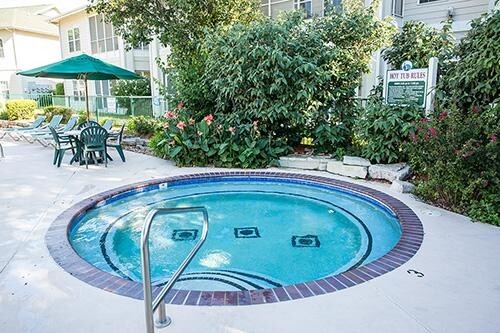 2025 Branson Spinnaker Resort Jun Jul Aug 2025 several dates 7 night rental gallery